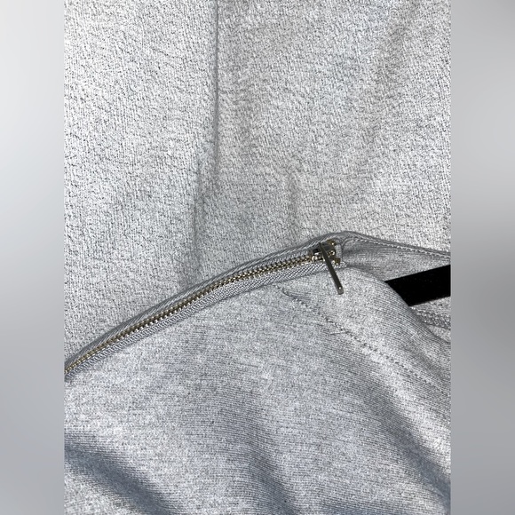 Dynamite Boat Neck Heather Grey Dress - Picture 3 of 3